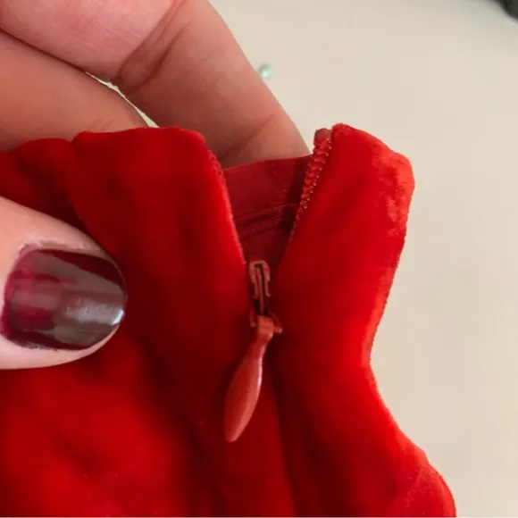 Doncaster Vintage Red rayon silk Velvet two piece suit size large