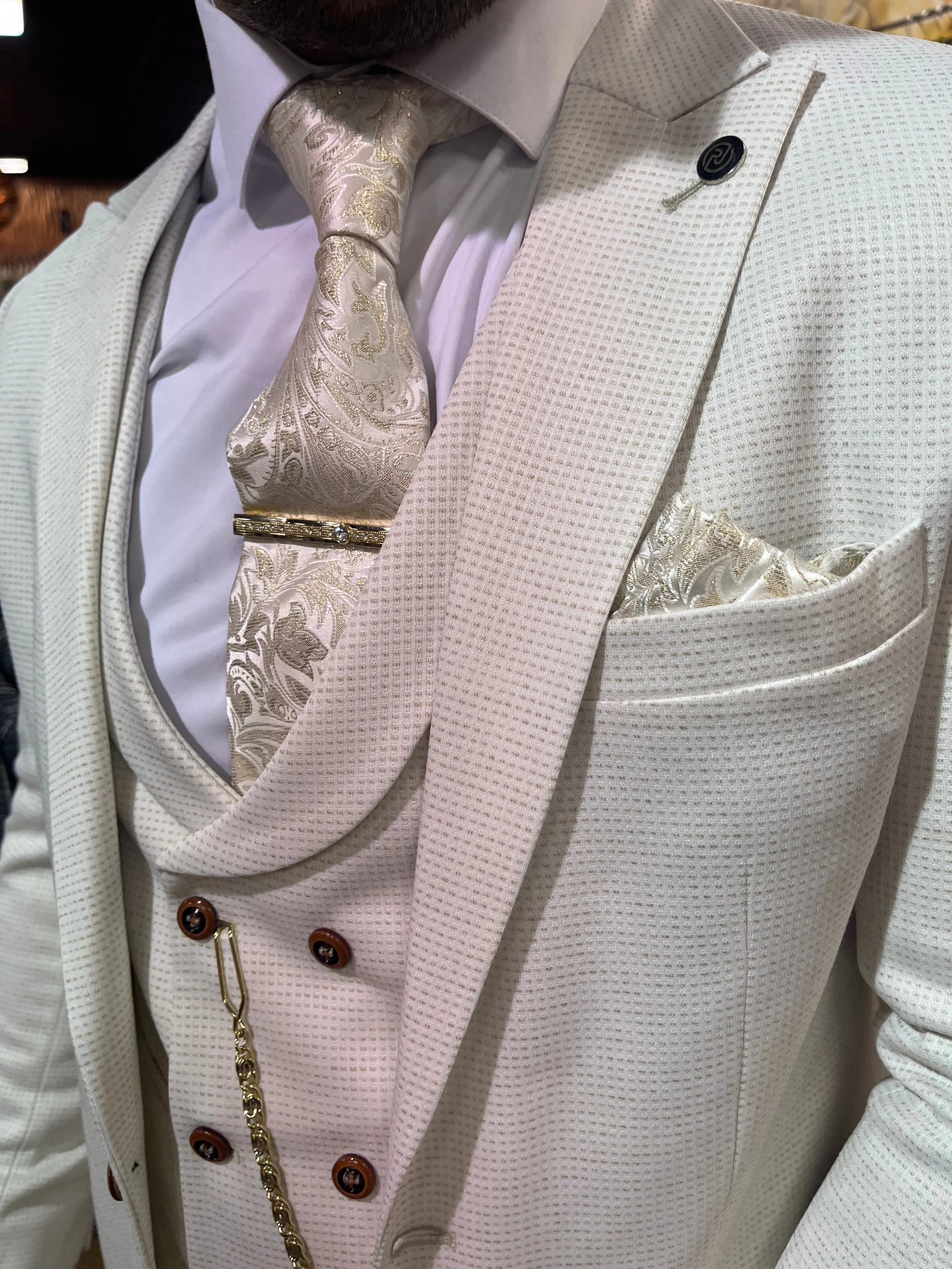 Dondi - Cream 3 Piece Suit