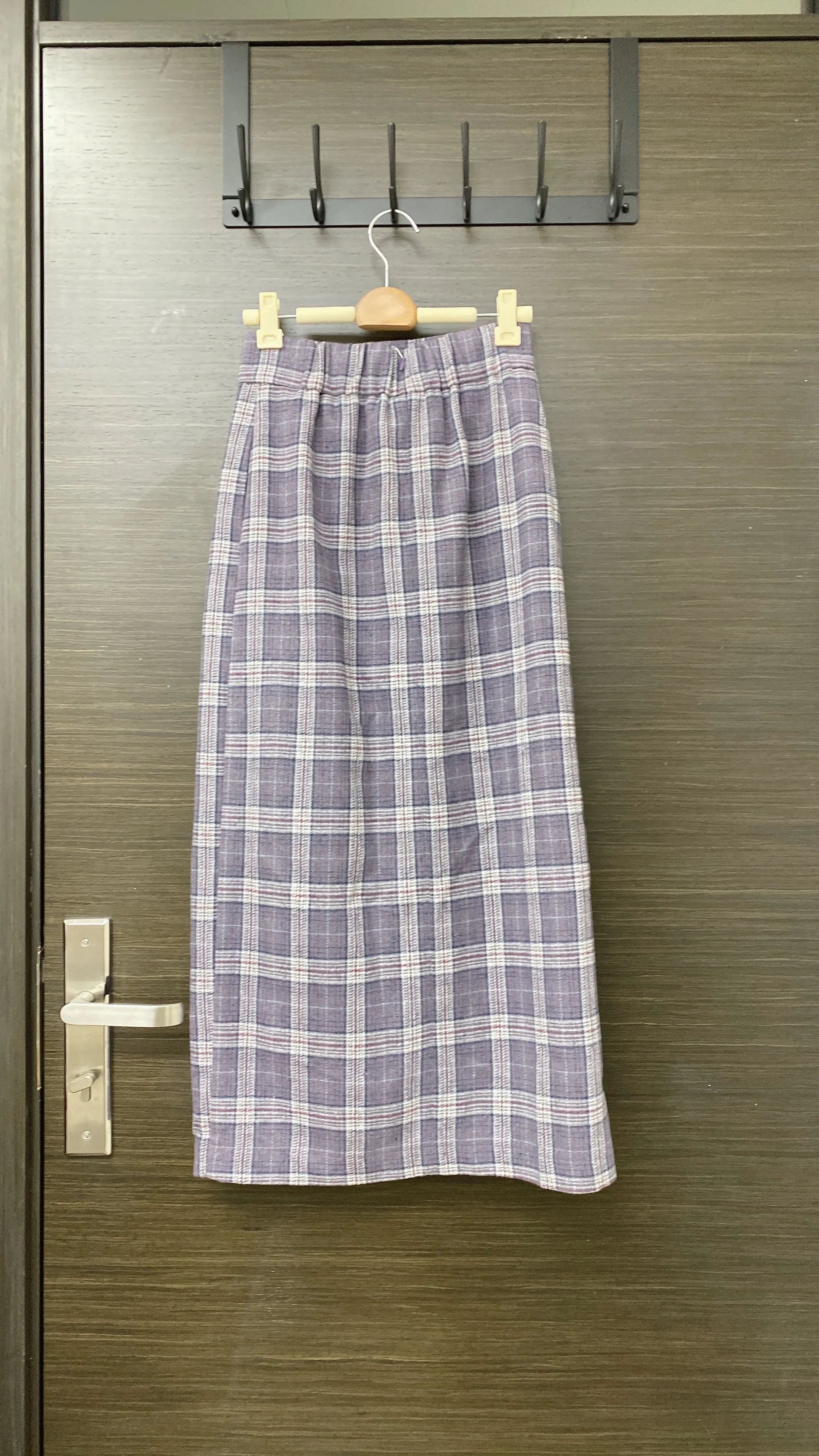 K489 日本人氣修身格子絨布裙