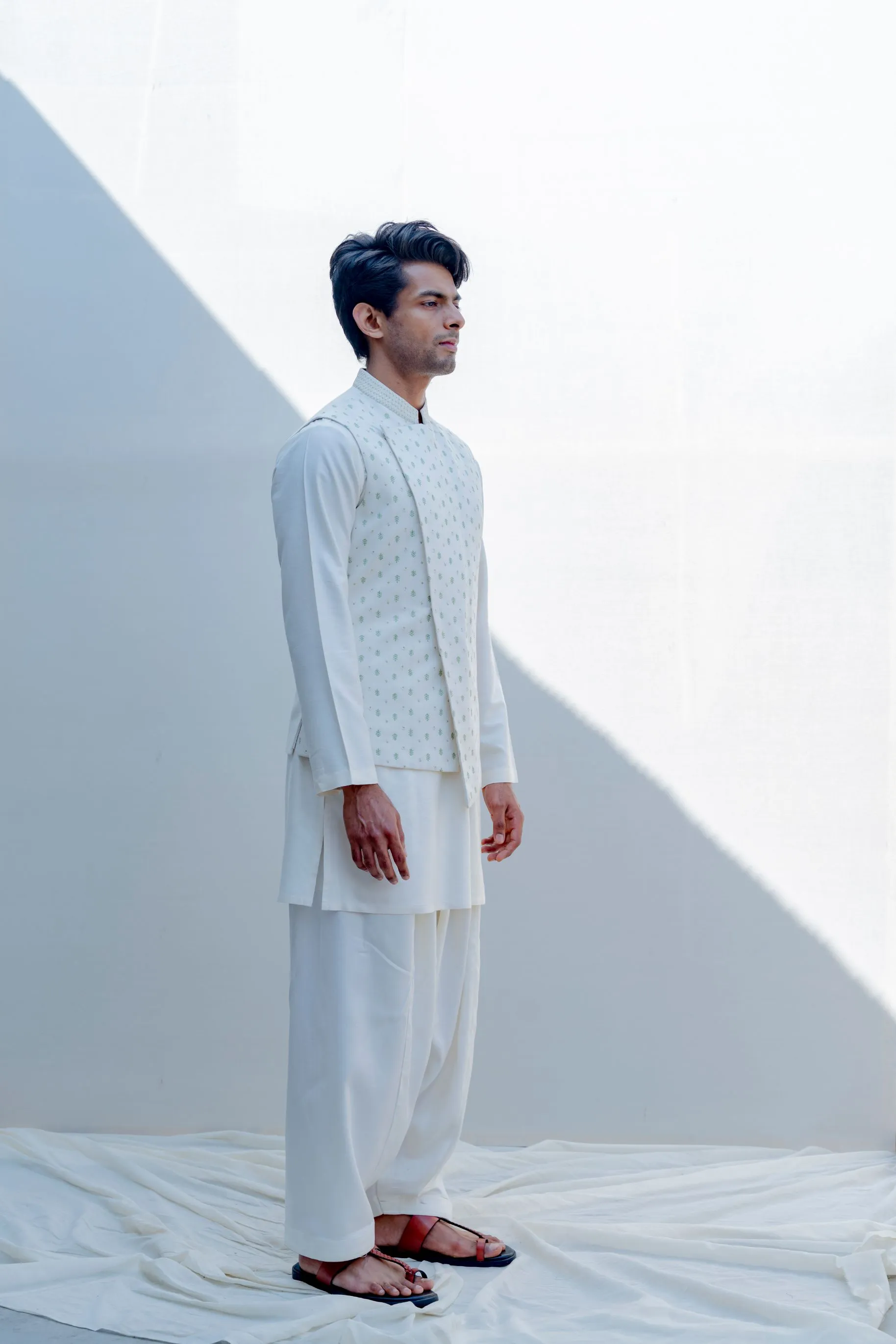 Maasai- Off White Overlapped Cross Embroidered Jacket With Kurta Set