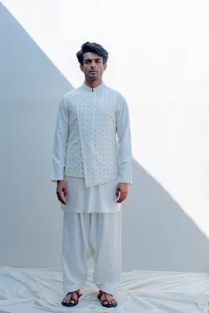 Maasai- Off White Overlapped Cross Embroidered Jacket With Kurta Set