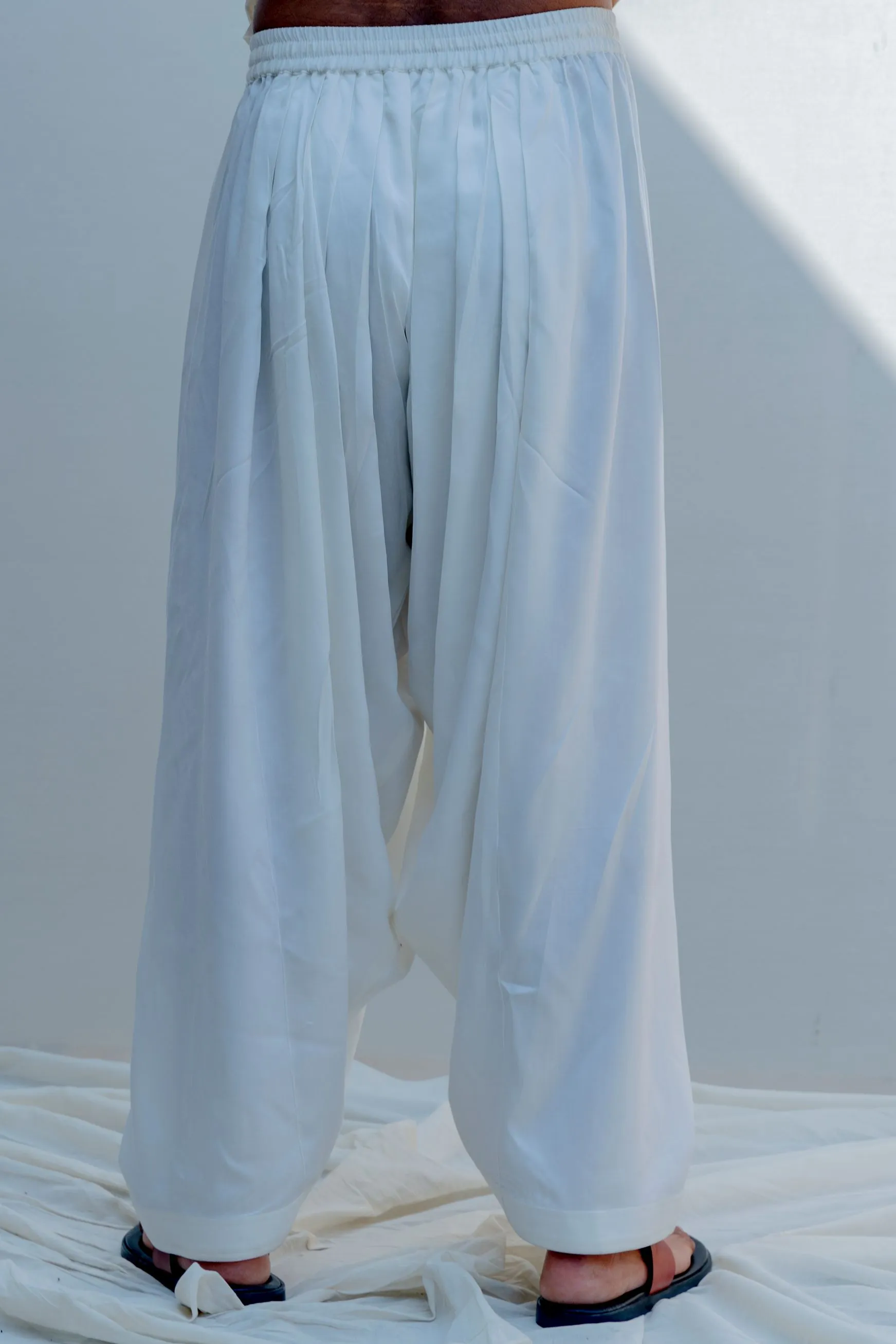 Maasai- Off White Overlapped Cross Embroidered Jacket With Kurta Set