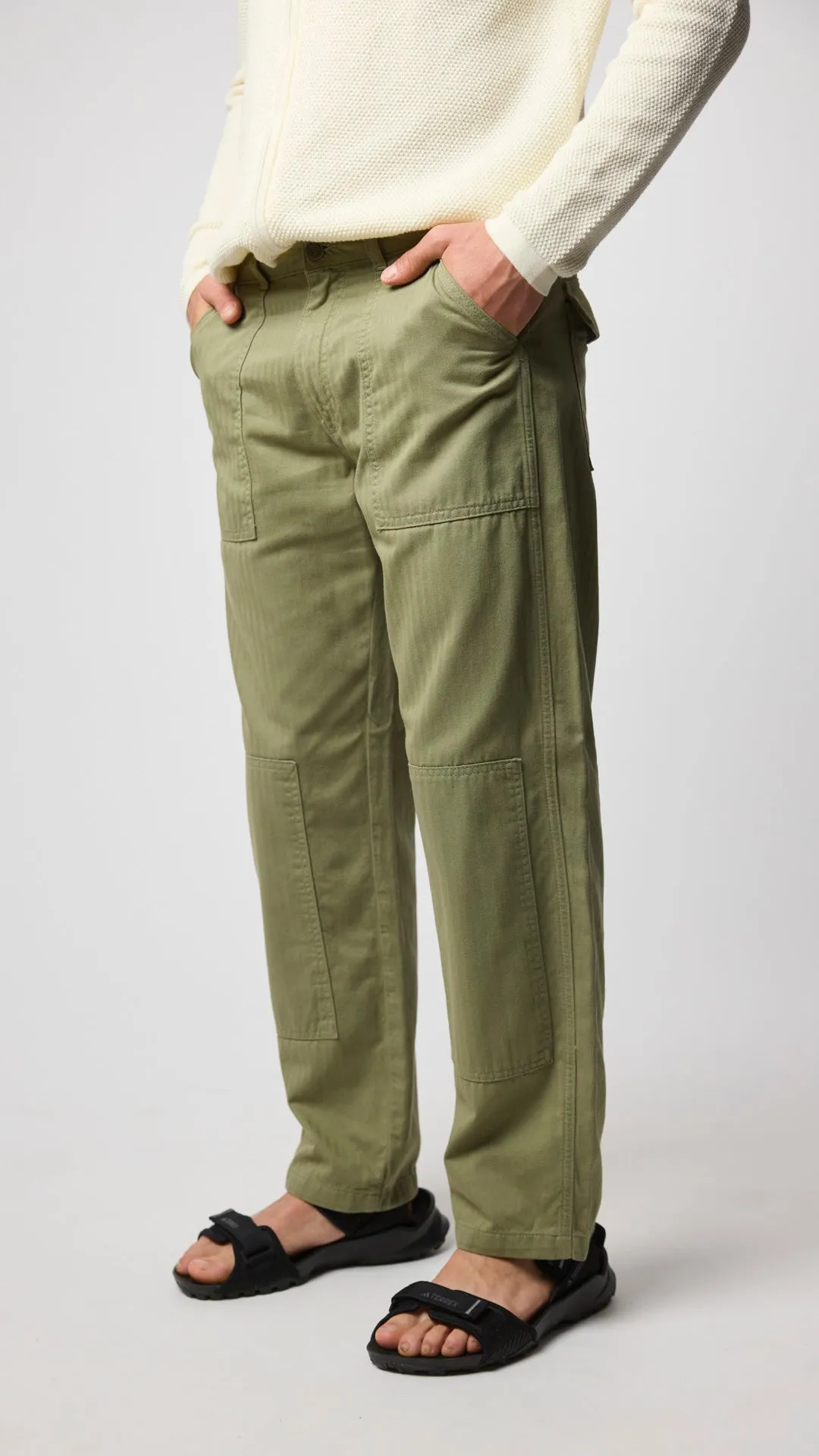 PANTALÓN STRAIGHT PATCHED IGUANA GREEN