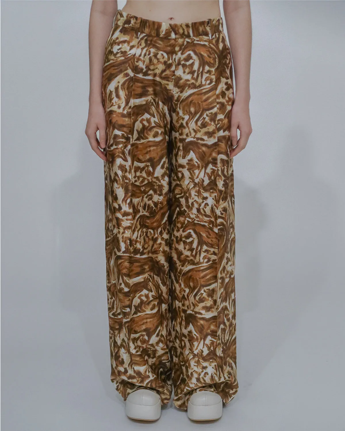 PLEAT FRONT STRAIGHT PANT