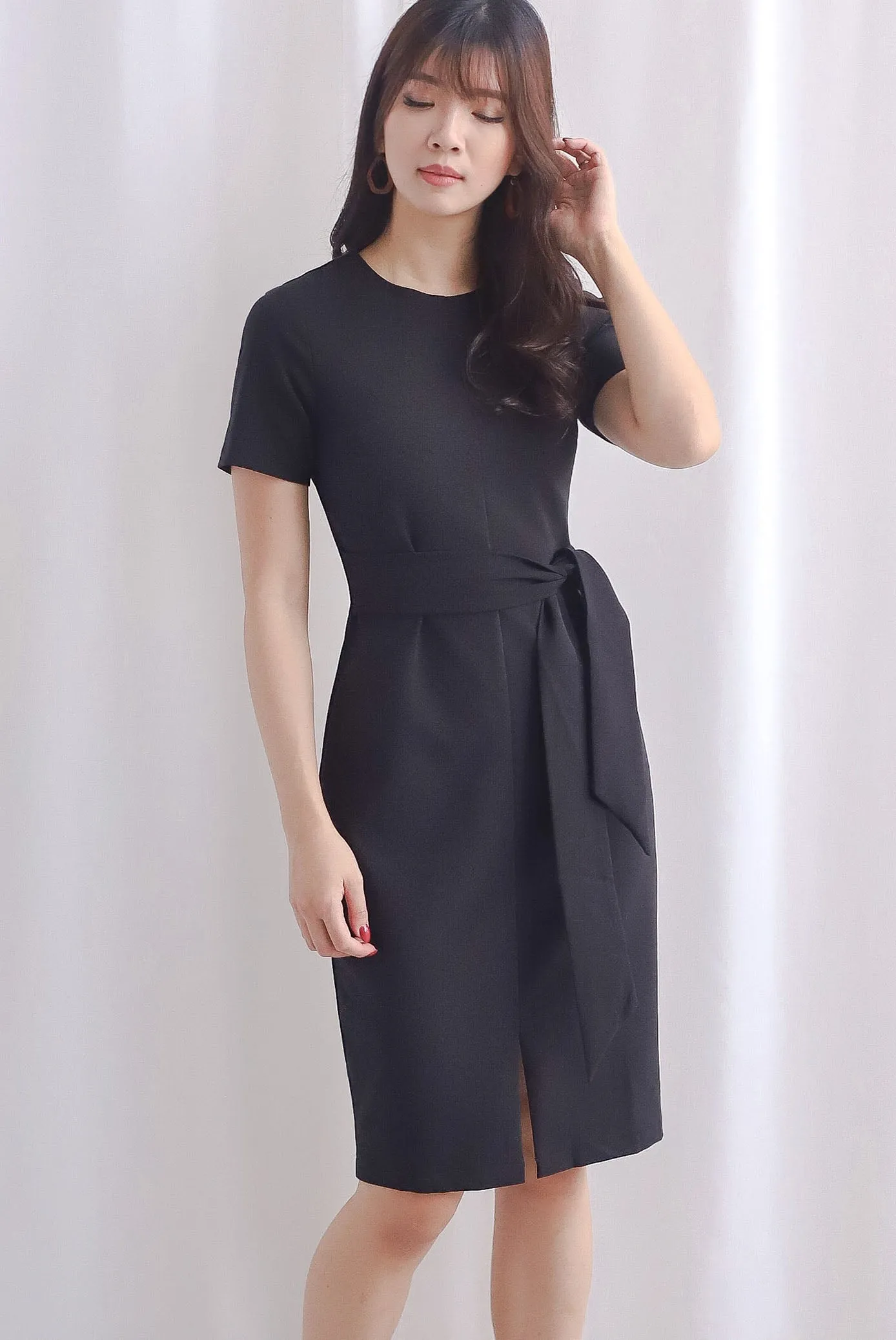 TDC Norella Sleeved Tie Waist Pencil Dress In Black
