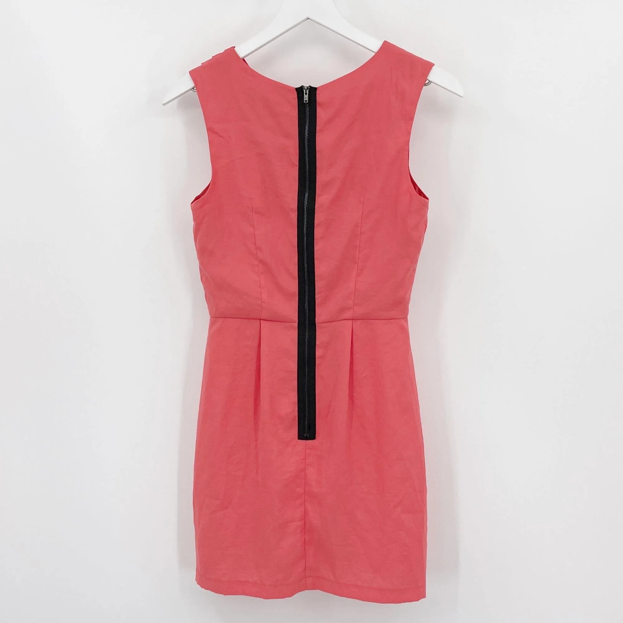 Topshop Coral Sleeveless Pleat Sheath Zipper Dress