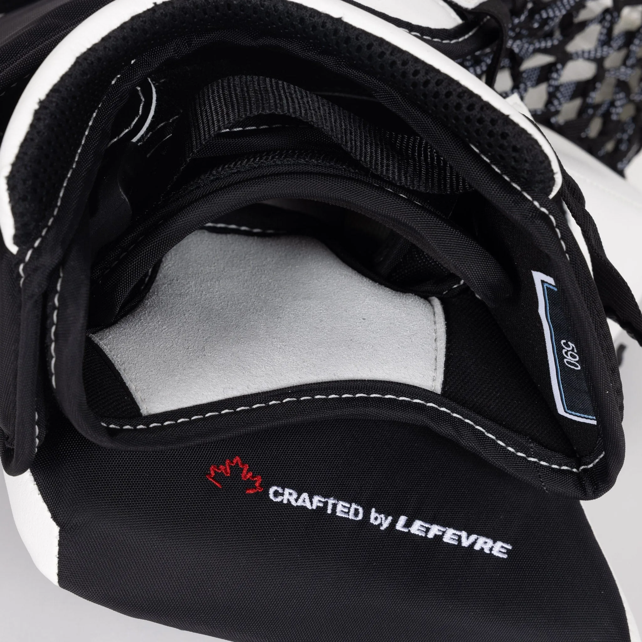 TRUE Catalyst PX5 Senior Goalie Catcher - Domestic 590