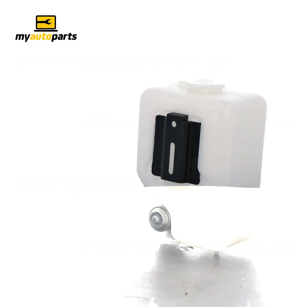 Universal Washer Bottle with Pump and Cap