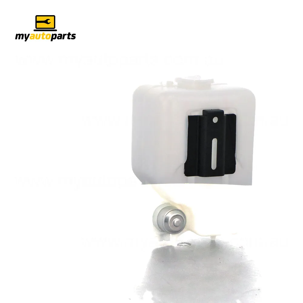 Universal Washer Bottle with Pump and Cap